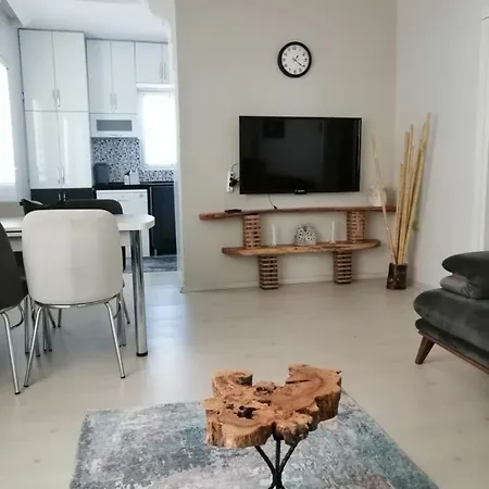 Apartment Angel